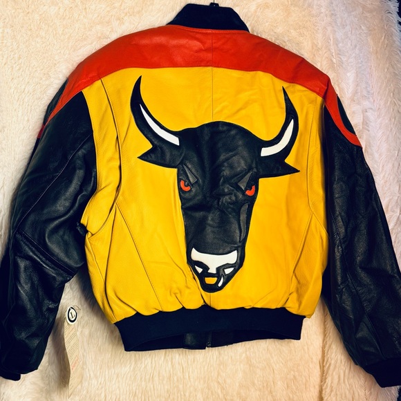 Michael Hoban Other - 🔥 NWT Authentic Michael Hoban “Where Mi?” Bulls Leather Jacket (1991) 🐂